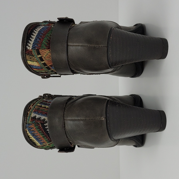 Womens XOXO Kori's Aztec Heels, Size 7.5 - New Without Box - Picture 2 of 12